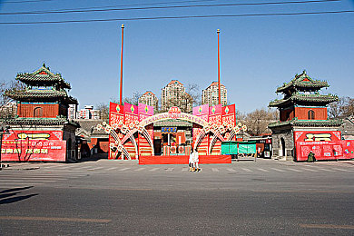 按摩师添我做爰全过程偷拍,按摩馆惊现偷拍，隐私泄露引关注